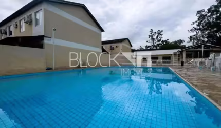 Apartamento com 2 quartos à venda na Rua Rosada, --, Guaratiba, Rio de Janeiro, 52 m2 por R$ 145.000