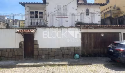 Tijuca | Casa 6 quartos, sendo 2 suites