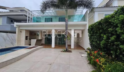 Casa em condomínio fechado com 5 quartos para alugar na Estrada Vereador Alceu de Carvalho, --, Recreio dos Bandeirantes, Rio de Janeiro, 241 m2 por R$ 18.000