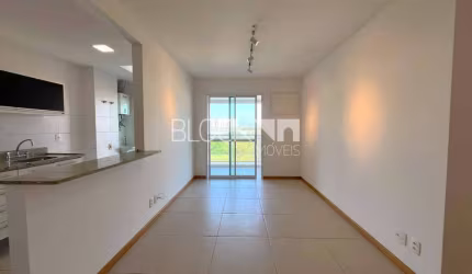 Apartamento com 2 quartos para alugar na Rua Alfredo Lopes de Souza, --, Recreio dos Bandeirantes, Rio de Janeiro, 66 m2 por R$ 2.800