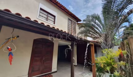 São Francisco | Casa de Condomínio 4 quartos