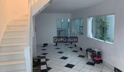 Sobrado com 255m² - SO 221108C