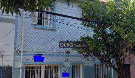 Sobrado com 3 andares no Belém