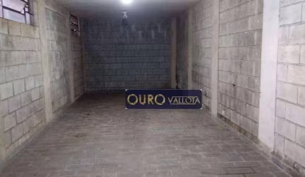 Galpão com 525m²