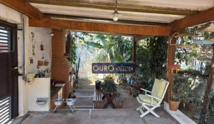 Casa de Esquina com 330m²
