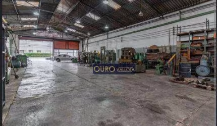 Galpão na Mooca com 750m²