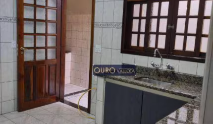 Casa de vila com 64m²