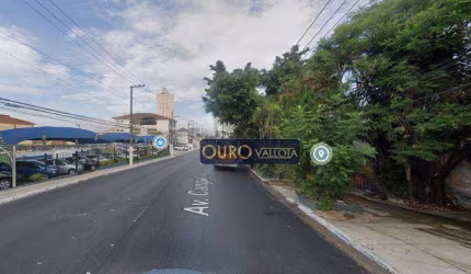 Terreno com 530m²