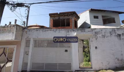 Sobrado com 3 dormitórios