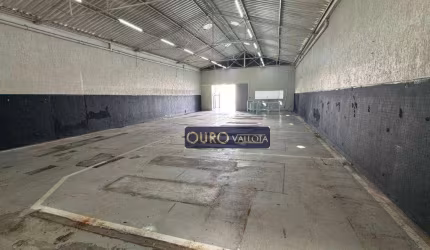 Salão comercial com 300m²
