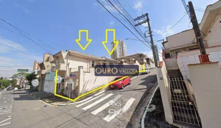 Conjunto de Esquina com 200m²