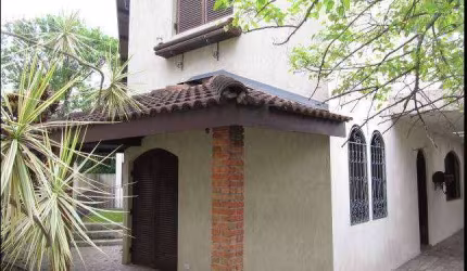 Sobrado com 298m² , com 3 dorm. e 1 suíte - SO 180818V