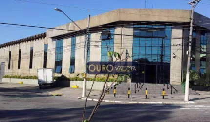 Galpão com 1.550m²