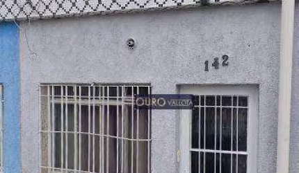 Sobrado com 62m²
