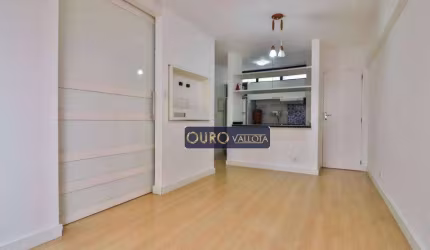 Apartamento na Vila Madalena à venda com 1 dormitório, próximo do metrô.