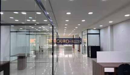 Prédio comercial com 448m²