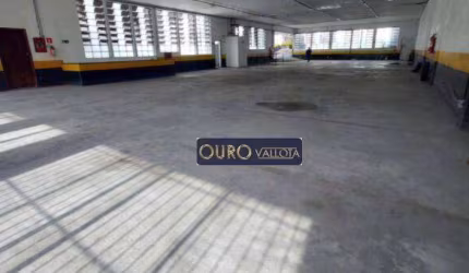 Galpão à venda na Santa Ifigênia com 1714m² a 450 metros da Estação de metrô Luz