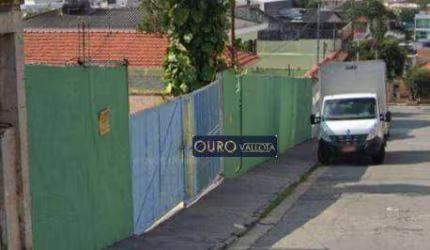 Terreno com 900m²