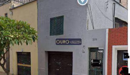 Casa com 2 dormitórios com 90m²