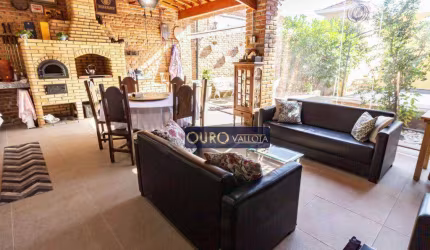Casa Térrea com 160m²
