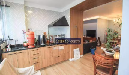 Apartamento Mobiliado com 83m²