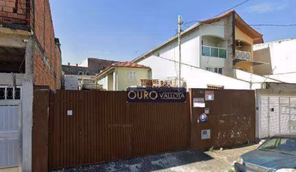 Terreno com 430m²