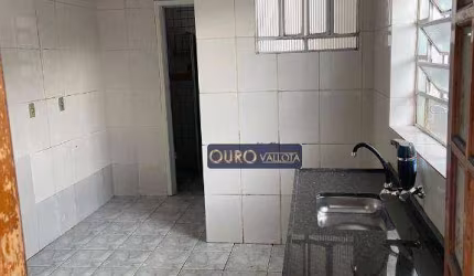 Casa com 80m²