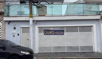 Vende Sobrado  235 m2 -4 dormitórios-Moica/SP