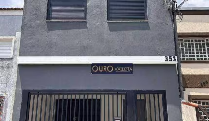 Casa Comercial com 145m²