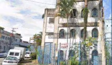 Aluga prédio - galpão na Moóca com 735m2 de área construída