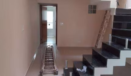 Sobrado com 3 dorm. - SO 210403N