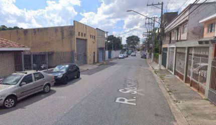 Terreno com 882m² - TE 210605N