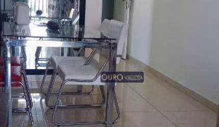Apartamento MOBILIADO com 3 dorm. - AP 220633M
