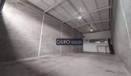 Ótimo galpão - Pq São Lucas - venha já realizar uma visita! 2777-5357 / 2601-4055