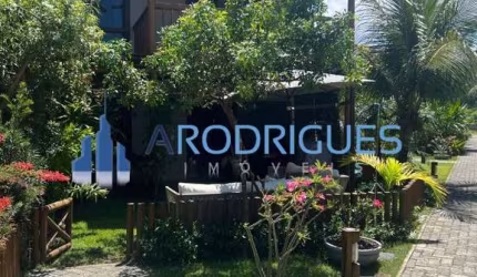 Imperdível! Casa para venda em Camaçari-BA, bairro Itacimirim (Monte Gordo) - 3 quartos, 3 suítes, 2 salas, 3 banheiros, 2 vagas, 150m², tavarua.
