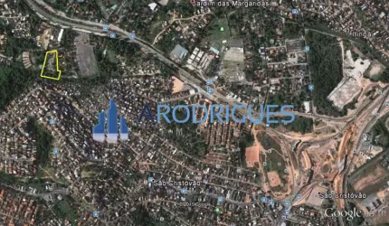 Terreno à venda em Salvador-BA, bairro Cassange, com 9.661,30 m² de área.