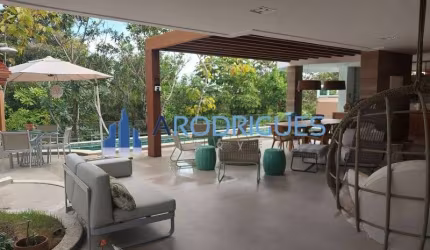 Imperdível Casa à Venda em Condomínio de Alto Luxo no Alphaville 1, Salvador-BA: 6 Quartos, 5 Suítes, 4 Salas, 7 Banheiros, 5 Vagas, 880m2. Aproveite!