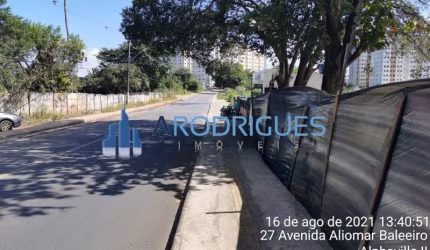 Oportunidade de Terreno à venda - Ótima Opção para ponto comercial, igreja, escola, galpão, lojas comerciais e casas residenciais.