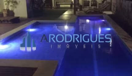 Casa à Venda em Barra de Jacuípe, Camaçari, Bahia, fino acabamento