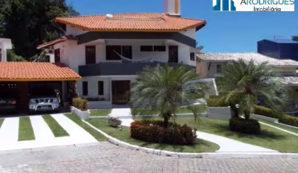 Casa à Venda em Lauro de Freitas com 490mt de area construida e m um terreno com 1000mts