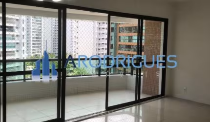Apartamento à venda em Salvador-BA, no Alphaville I, com 3 quartos, 1 suíte, 2 salas, 2 banheiros, 2 vagas de garagem e 113m².