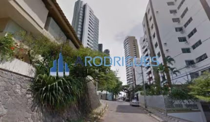 Terreno comercial à venda no Jardim Apipema, Salvador  por R$ 8.000.000
