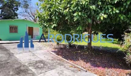 Venda de Sítio em Camaçari-BA, Bairro Areias (Abrantes) - 2 quartos, 1 sala, 2 banheiros, 5 vagas de garagem, 4.000m² de área.