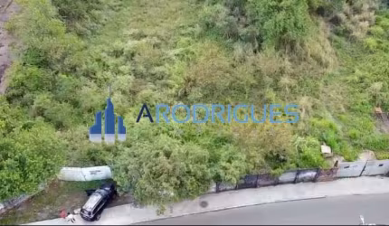 Terreno comercial à venda em Salvador-BA, bairro Valéria, com 6.367,00 m² de área. Venha conferir!