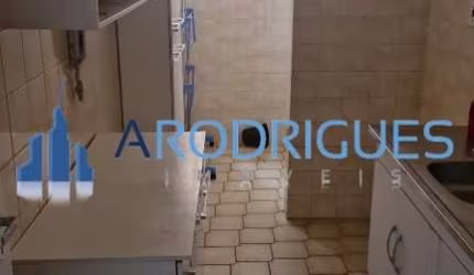 Apartamento para locação no Costa Azul, Salvador-BA: 2 quartos, 2 banheiros, 1 vaga de garagem, 60m² de área. Venha conferir!