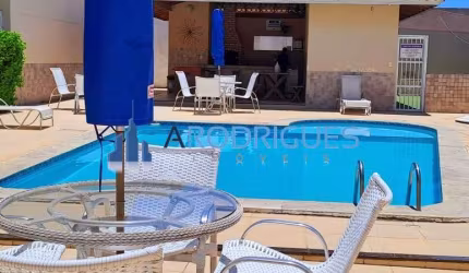 Aluguel de Casa em Condomínio em Buraquinho, Lauro de Freitas-BA: 3 Quartos, 1 Suíte, 200m², 3 Vagas.