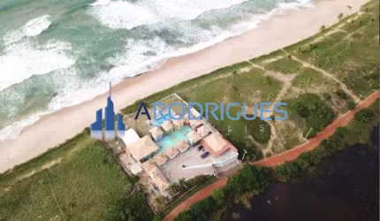 Oportunidade Imperdível: Hotel Comercial à Venda em Camaçari-BA - Arembepe (Abrantes) - 3.683,50 m², 11 salas, 11 banheiros, 11 vagas.