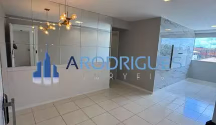 Residencial Coliseu: Apartamento de 2 quartos com suíte e vaga de garagem em Pitangueiras, Lauro de Freitas - 70m² - Aluguel e Venda