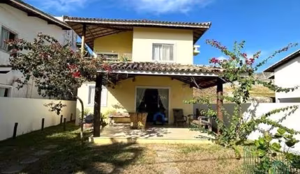 Casa em Condomínio para Venda em Lauro De Freitas, Centro, 4 dormitórios, 3 suítes, 4 banheiros, 2 vagas