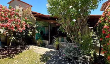 Casa para Venda em Lauro de Freitas, Vilas Do Atlântico, 3 dormitórios, 1 suíte, 3 banheiros, 3 vagas